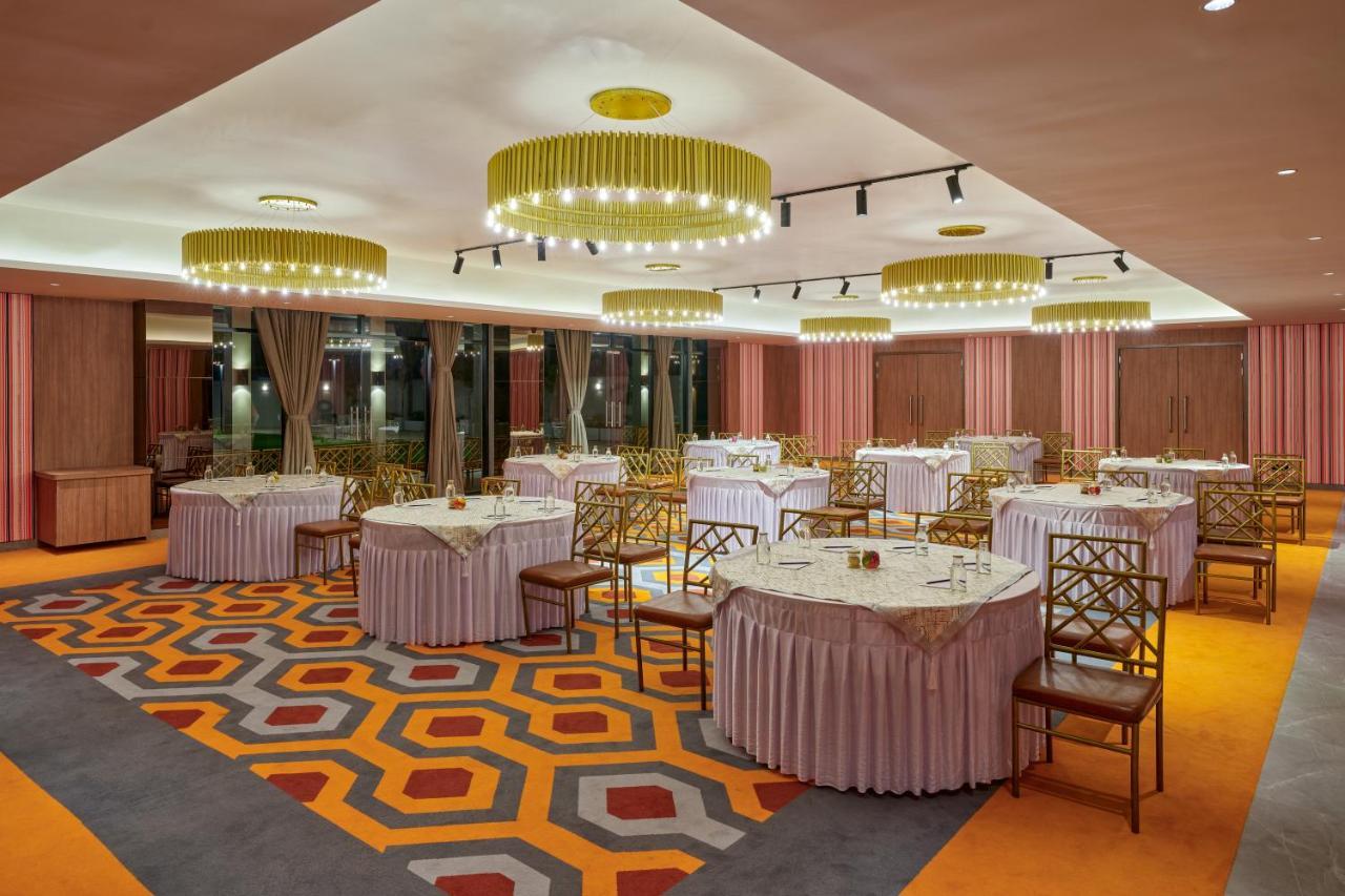 Zone By The Park Gopalpur Hotel Ngoại thất bức ảnh